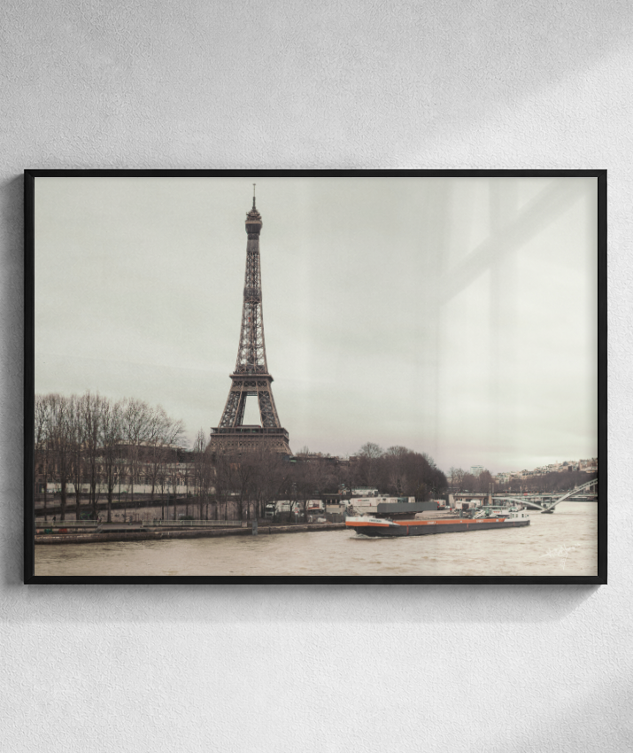 Paris River Icon