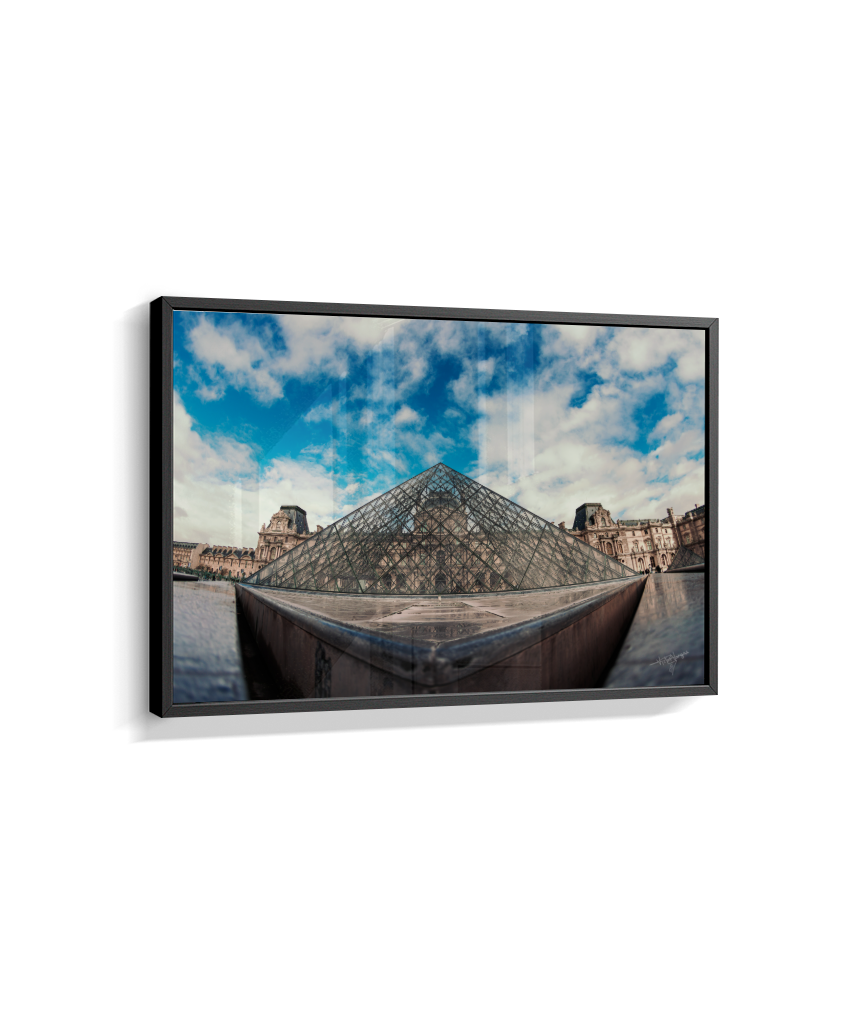 Louvre Geometry