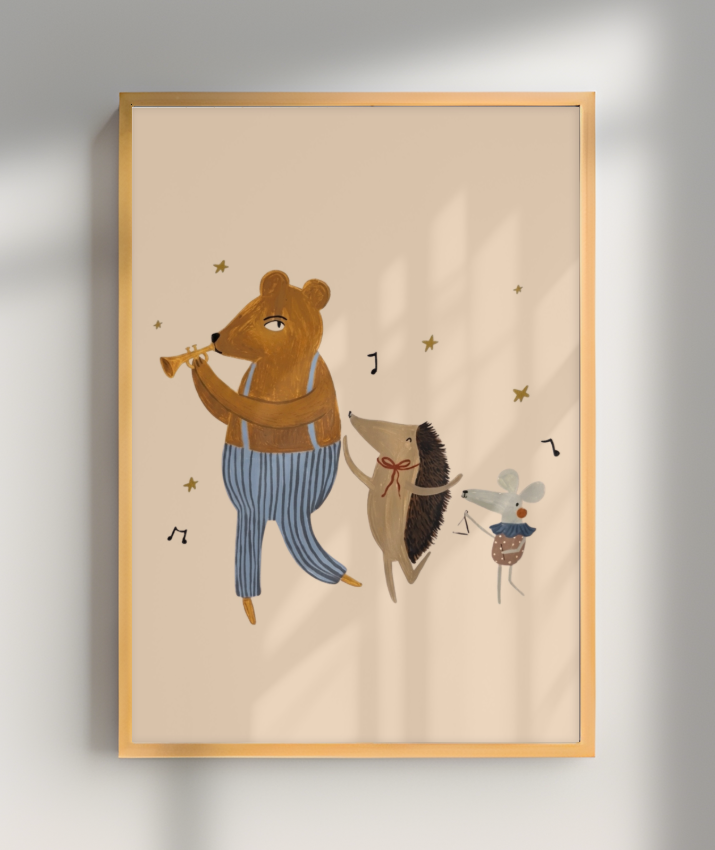 Amigos lúdicos (urso, porco espinho e rato) com música