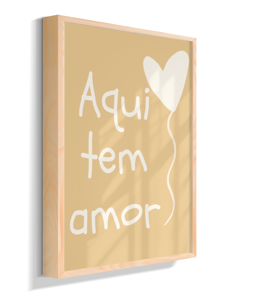Aqui tem amor (amarela com coração)