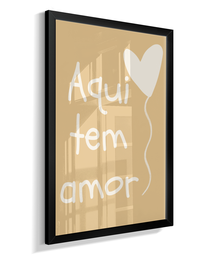 Aqui tem amor (amarela com coração)