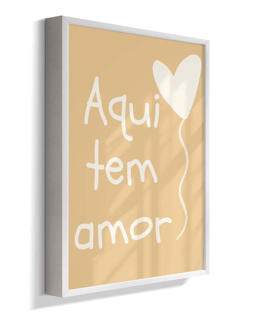 Aqui tem amor (amarela com coração)