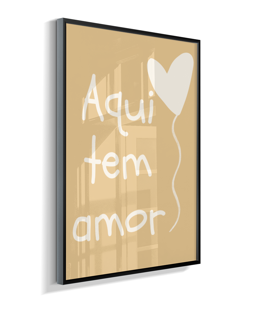 Aqui tem amor (amarela com coração)