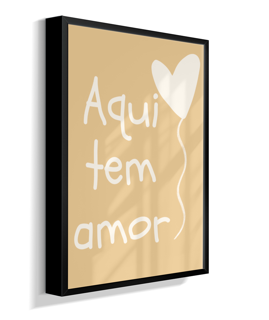 Aqui tem amor (amarela com coração)