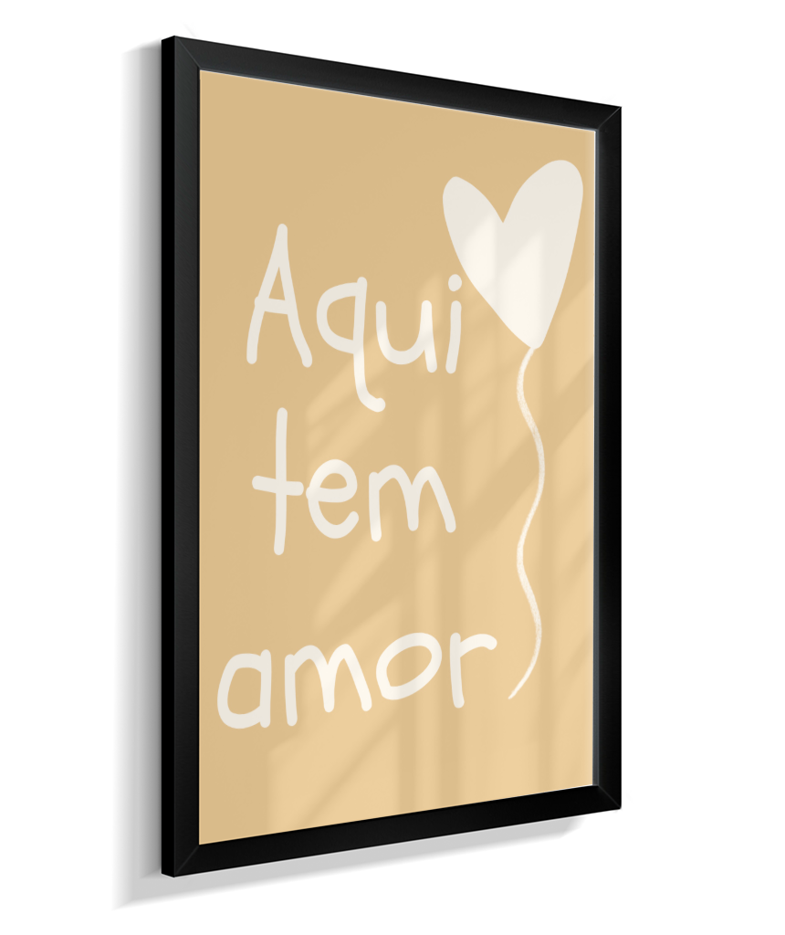 Aqui tem amor (amarela com coração)