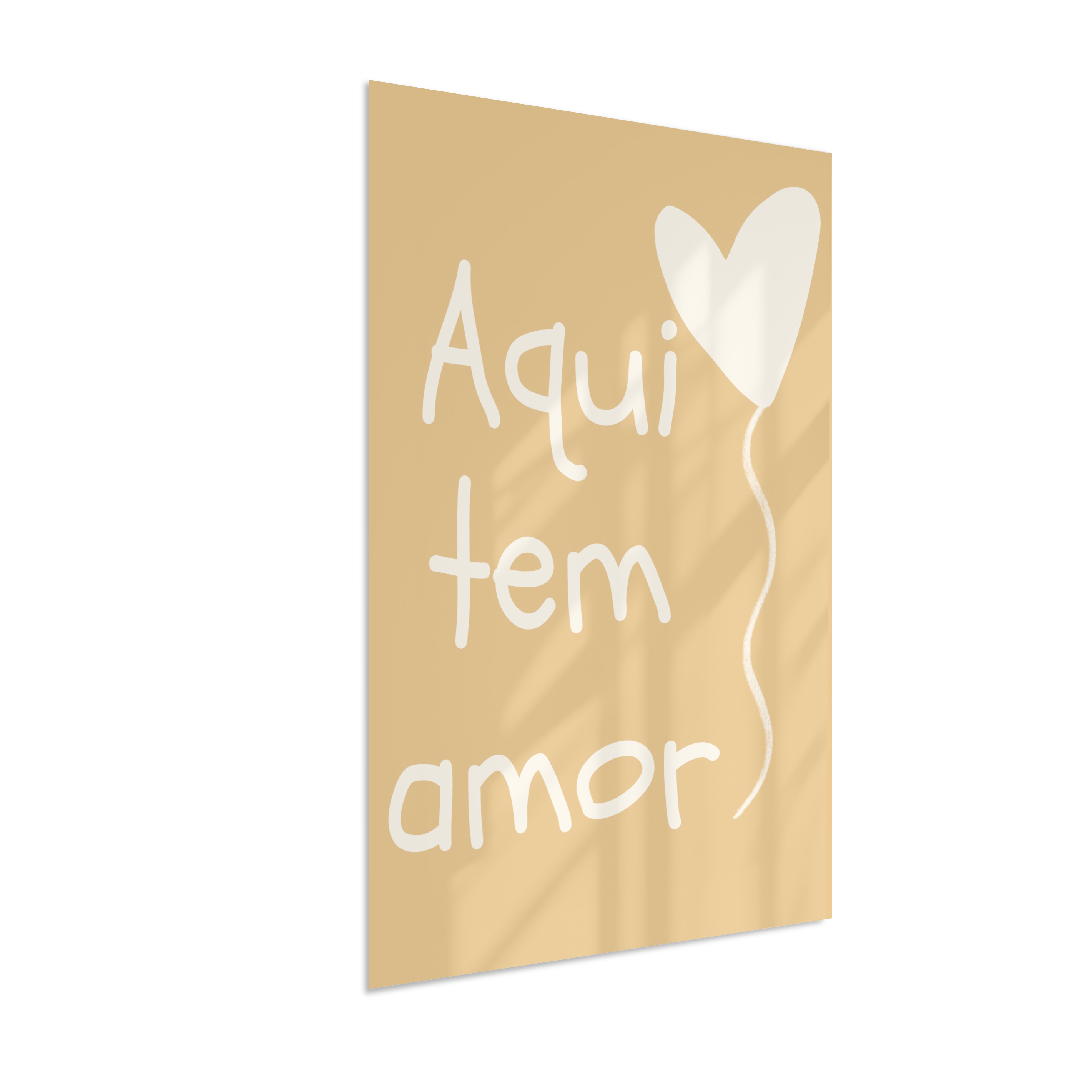 Aqui tem amor (amarela com coração)