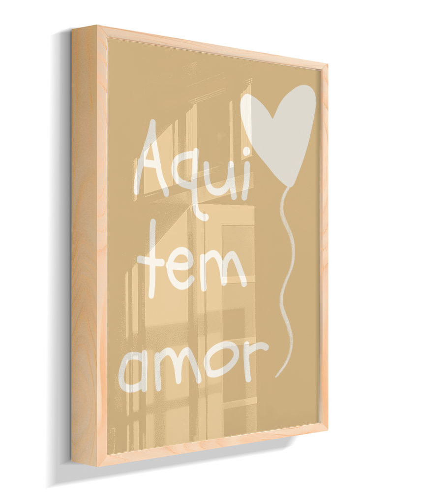 Aqui tem amor (amarela com coração)