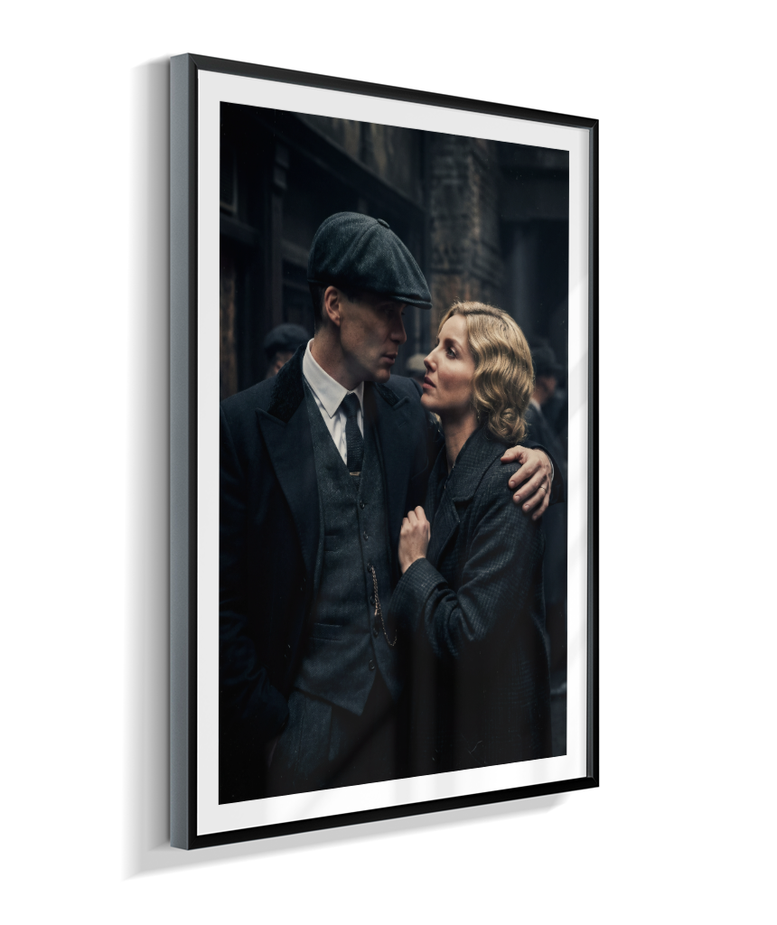 Quadro Decorativo Peaky Blinders Tommy e Grace Abraço Poster