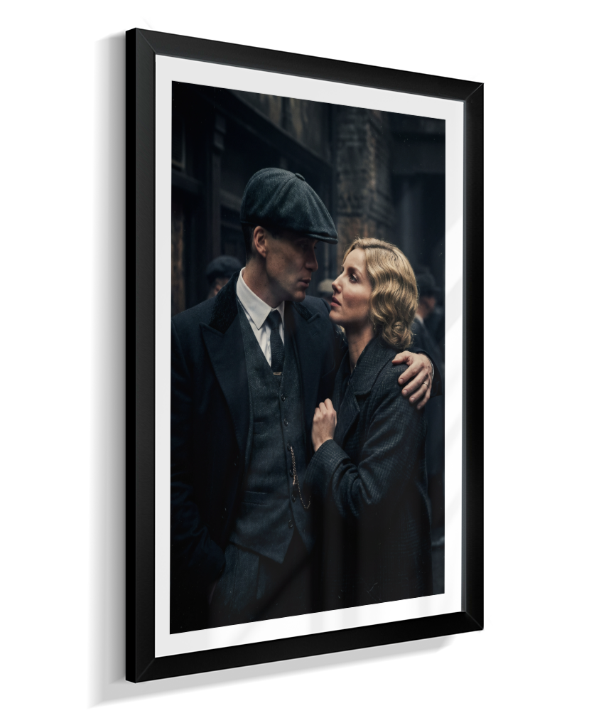 Quadro Decorativo Peaky Blinders Tommy e Grace Abraço Poster