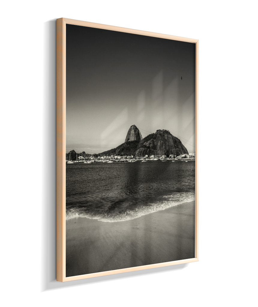Pão de Açucar - visto da praia de Botafogo