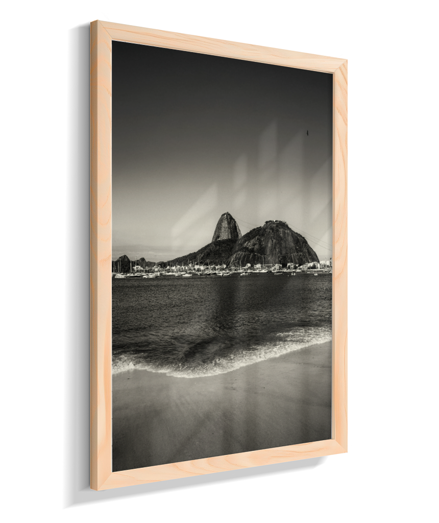 Pão de Açucar - visto da praia de Botafogo