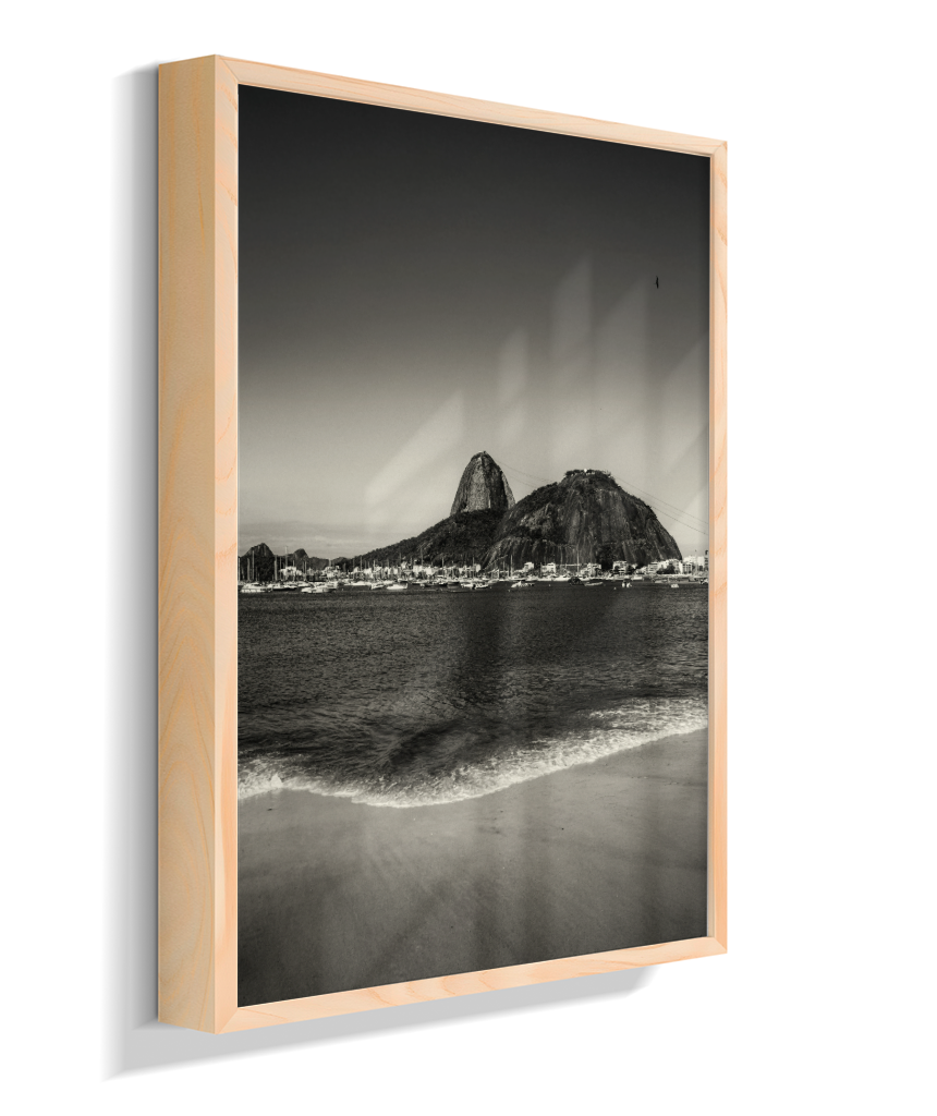 Pão de Açucar - visto da praia de Botafogo